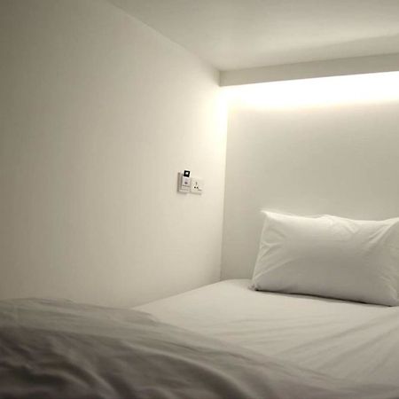 3 Howw Hostel At Sukhumvit 21 Bangkok Kültér fotó
