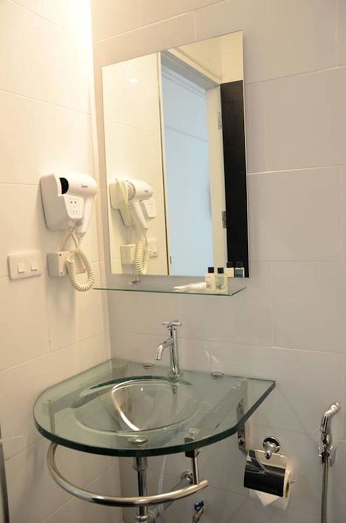 3 Howw Hostel At Sukhumvit 21 Bangkok Kültér fotó