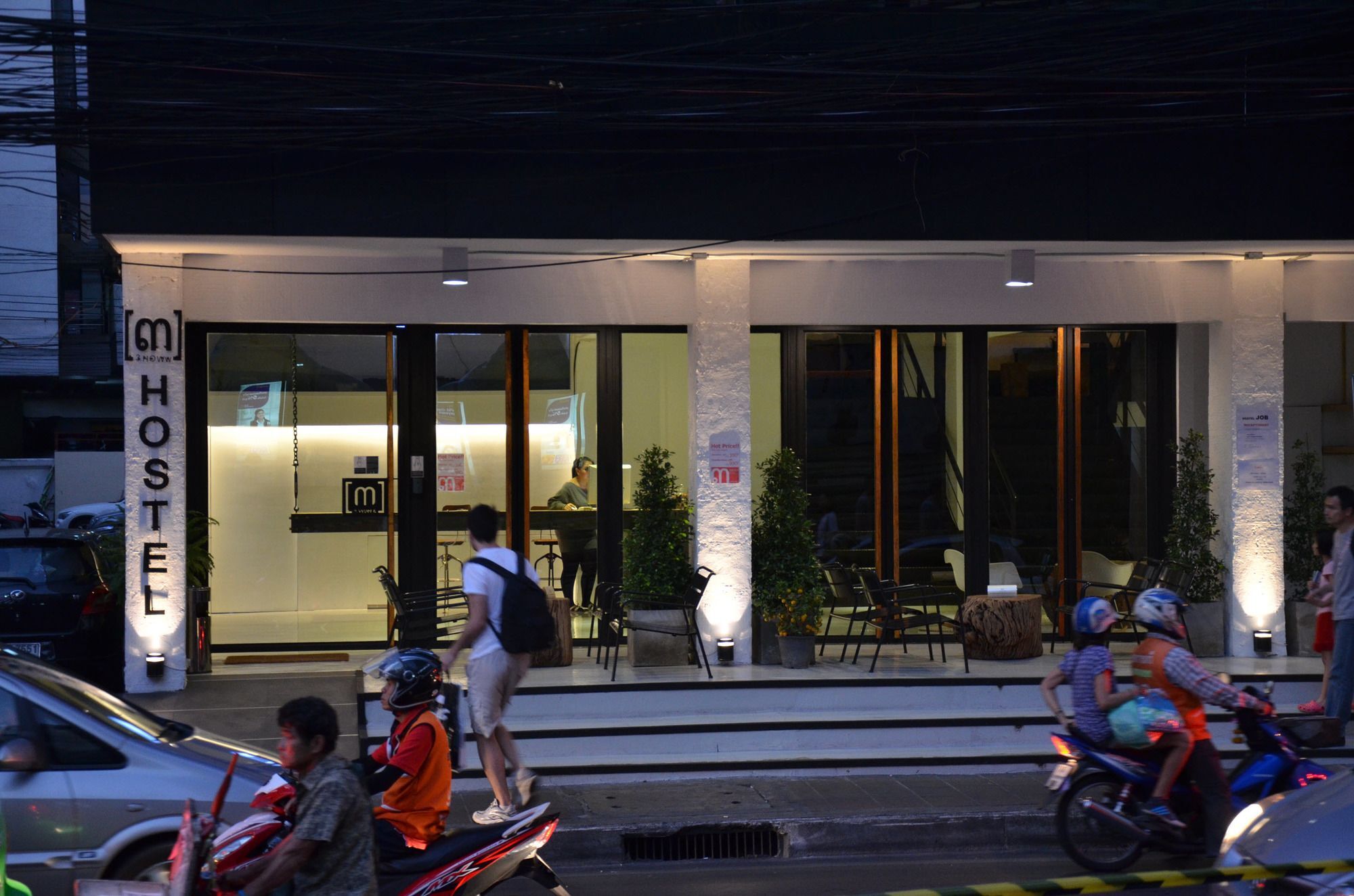 3 Howw Hostel At Sukhumvit 21 Bangkok Kültér fotó